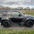 Land Rover Defender 90