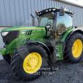 John Deere 6135R