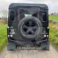 Land Rover Defender 90