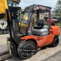Toyota 40 Forklift