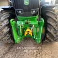 John Deere 6215R