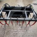 5ft Muck Grab C/W Euro 8 Brackets