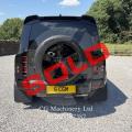 Land Rover Defender 110