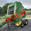 John Deere 590 Round Baler