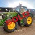 John Deere 6215R