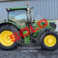 John Deere 6135R
