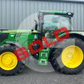 John Deere 6135R