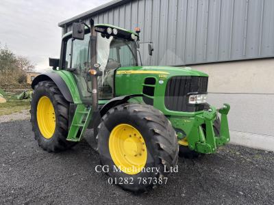 John Deere 6930
