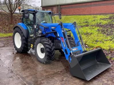MX New Holland Loaders