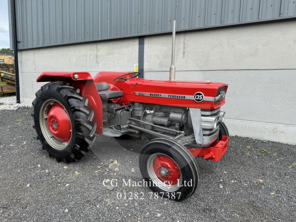 Massey Ferguson 135