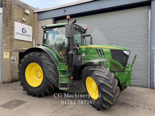 John Deere 6215R Ultimate