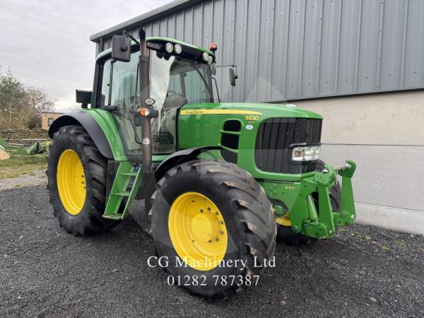 John Deere 6930