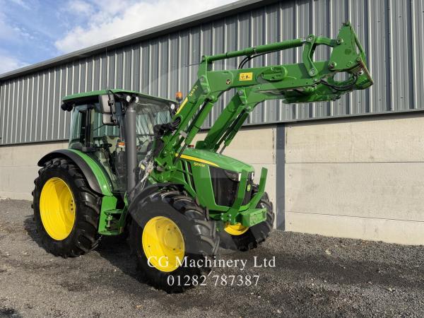 John Deere 5100m