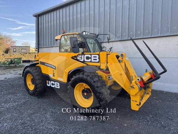JCB 542-70 Series III Agri Xtra