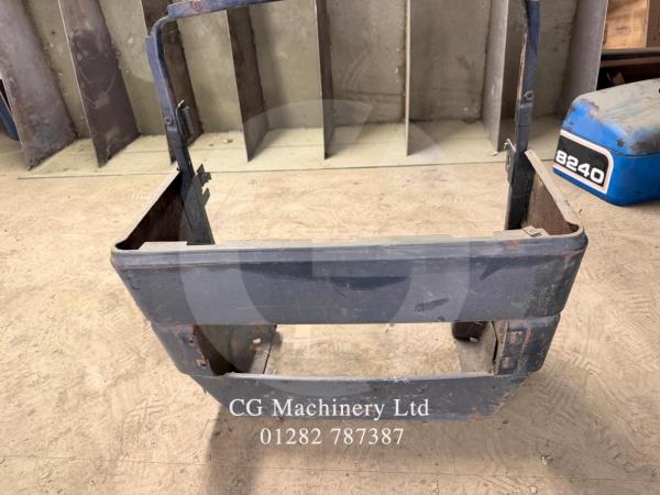 Ford/New Holland Lower Nose