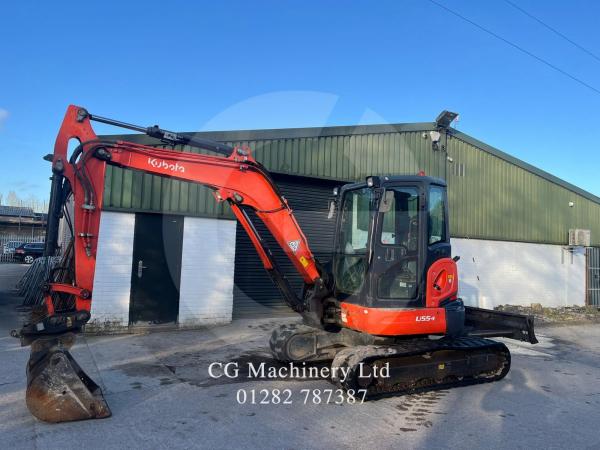 Kubota U55-4