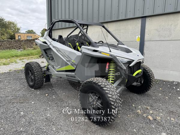 Polaris RZR Turbo R