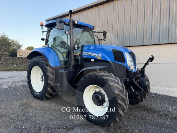 New Holland T7.210 Classic