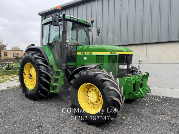 John Deere 7710