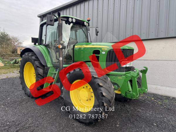 John Deere 6930