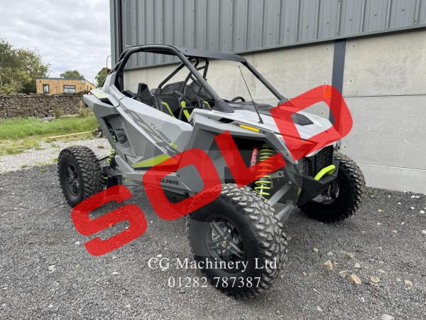 Polaris RZR Turbo R