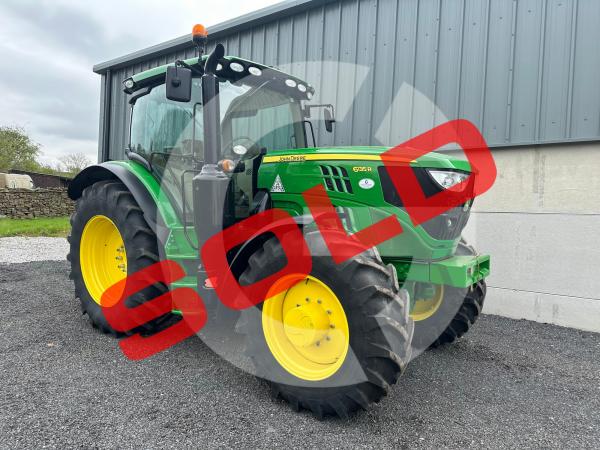 John Deere 6135R